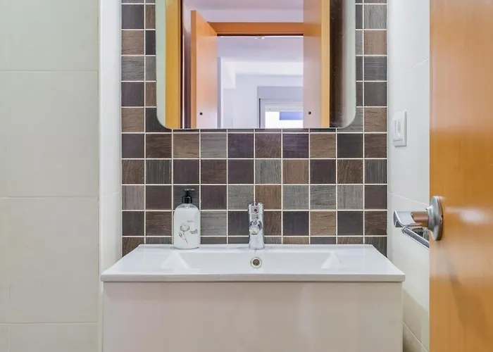 Modern Apartment: Moncofa Beachside Oasis Appartement Moncófar