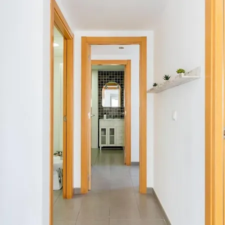 Apartment Modern Apartment: Moncofa Beachside Oasis
