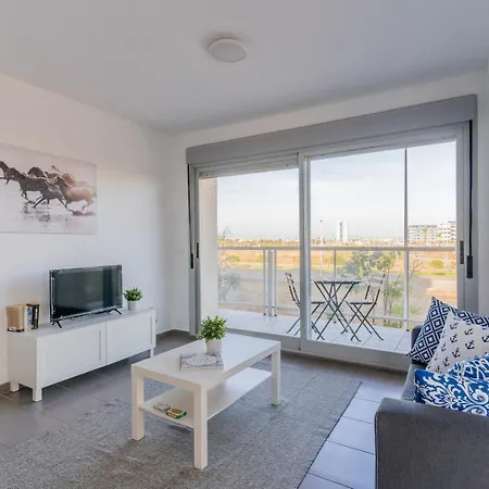 Lägenhet Modern Apartment: Moncofa Beachside Oasis