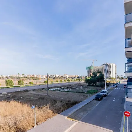 Lägenhet Modern Apartment: Moncofa Beachside Oasis *