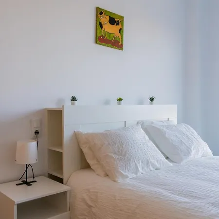 Modern Apartment: Moncofa Beachside Oasis