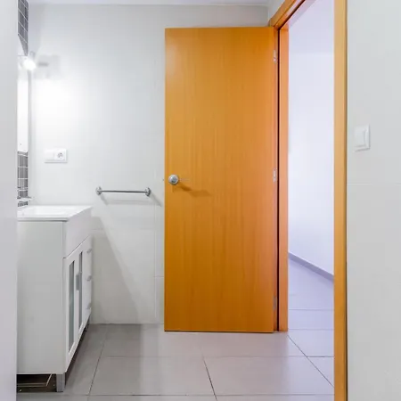 Modern Apartment: Moncofa Beachside Oasis